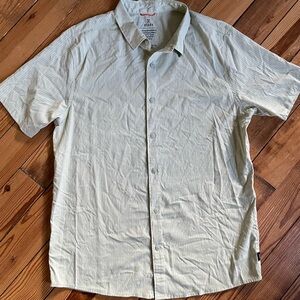 Roark Bless Up Breathabke Shirt in Pale Green